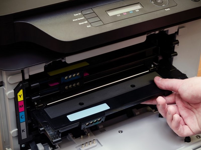 toner za printer je medij za ispis