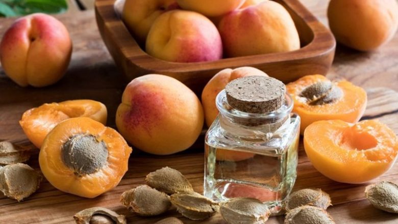 Ulje od marelica za kožu i kuhinju